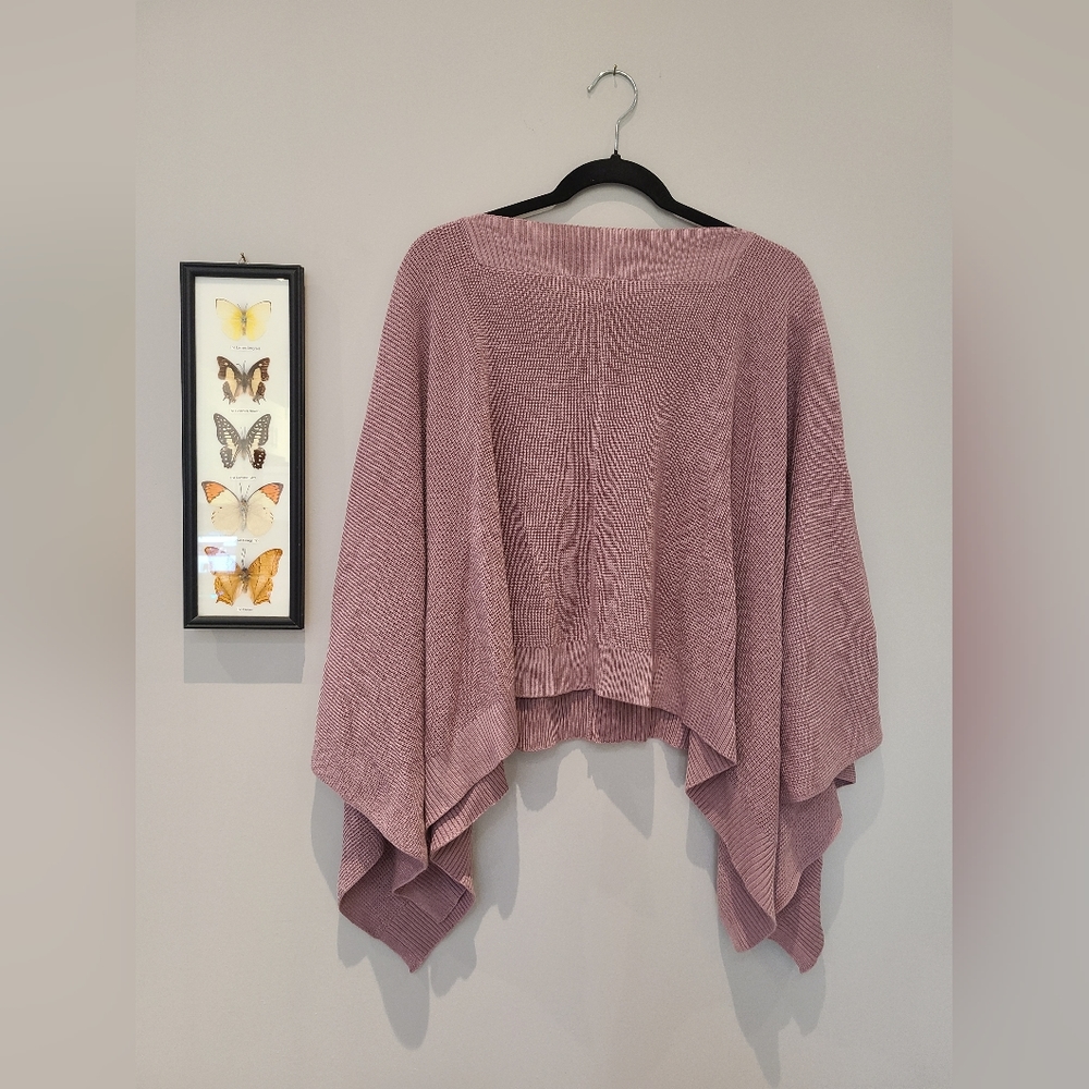 Lululemon Forward Flow Cape